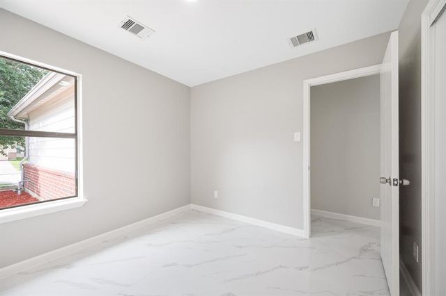 18935 Remington Bend Drive, Houston, TX 77073