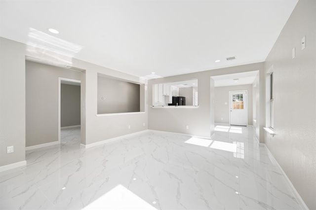 18935 Remington Bend Drive, Houston, TX 77073