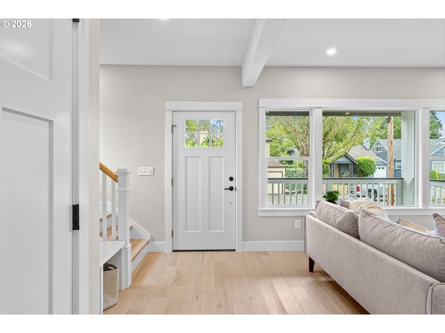 5834 N ATLANTIC Ave, Portland, OR 97217
