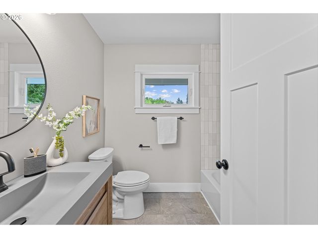 5834 N ATLANTIC Ave, Portland, OR 97217