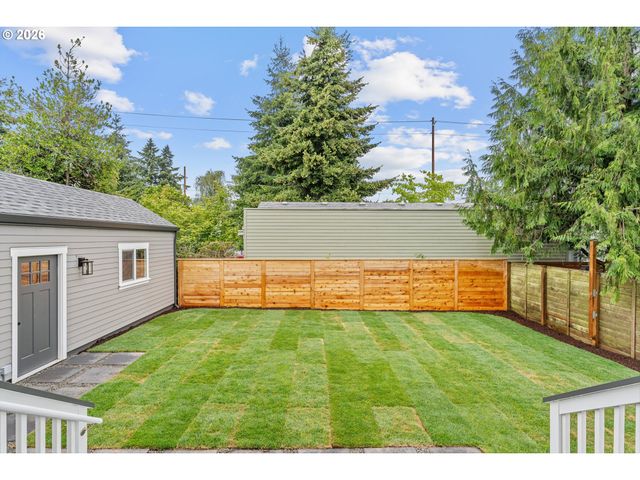 5834 N ATLANTIC Ave, Portland, OR 97217