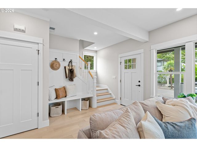 5834 N ATLANTIC Ave, Portland, OR 97217