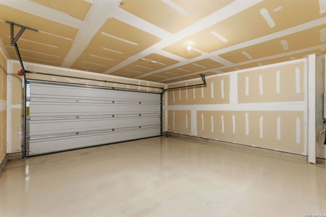 9015 Little Hoss, Converse, TX 78109