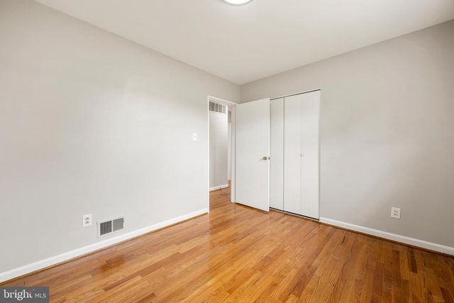 2320 OLSON ST, Temple Hills, MD 20748