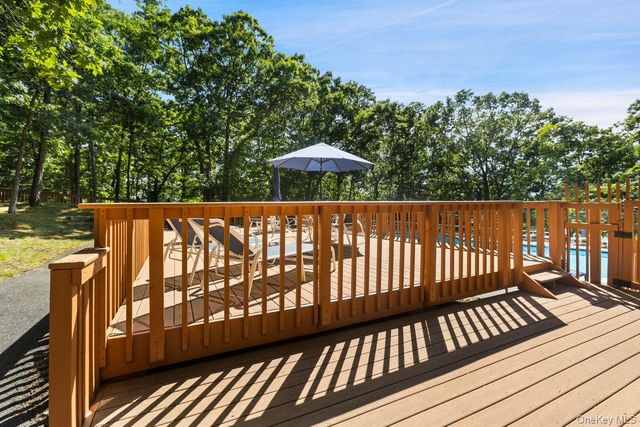 150 Overlook 5F, Peekskill, NY 10566