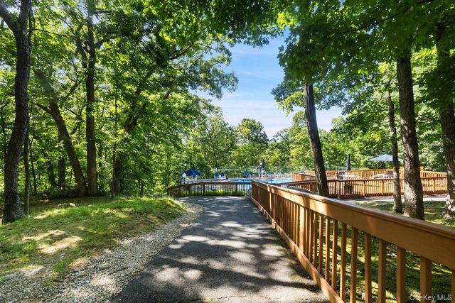 150 Overlook 5F, Peekskill, NY 10566