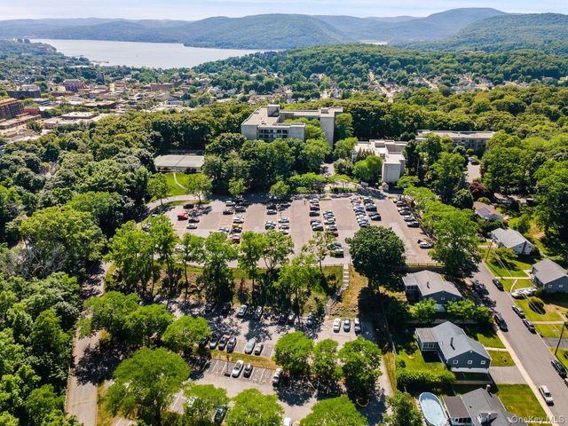 150 Overlook 5F, Peekskill, NY 10566