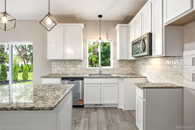 23265 Waterview Drive, Huron Charter Township, MI 48164
