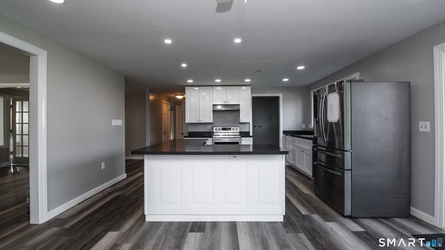 25 Andrews Street, Meriden, CT 06451