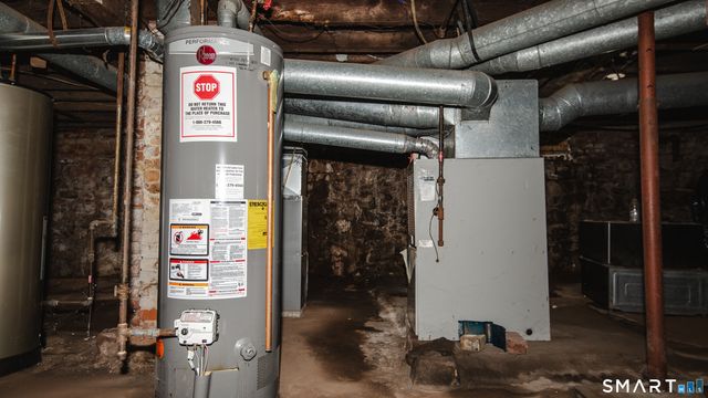 25 Andrews Street, Meriden, CT 06451