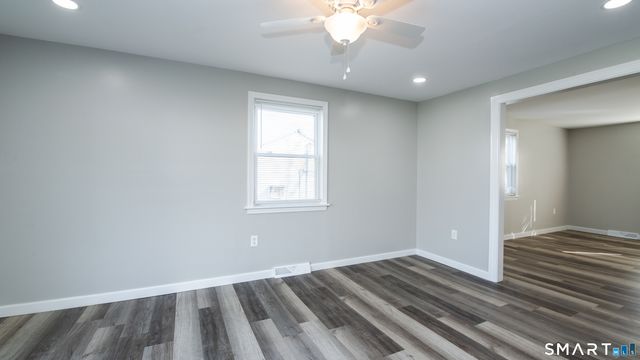 25 Andrews Street, Meriden, CT 06451