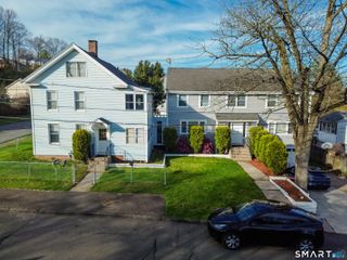 25 Andrews Street, Meriden, CT 06451