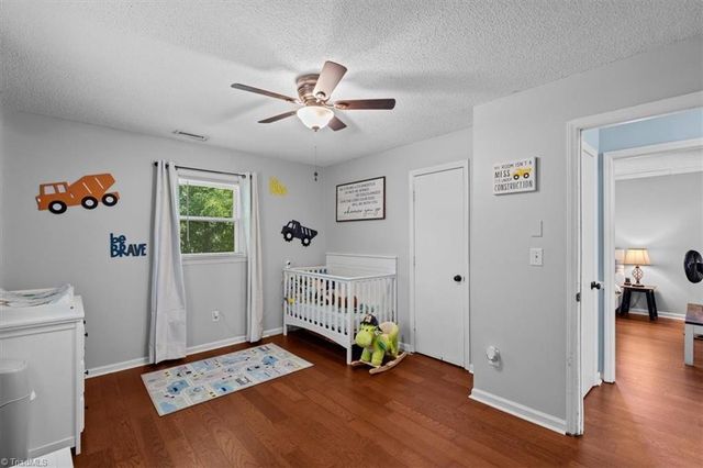 4424 Kingston Court, Thomasville, NC 27360
