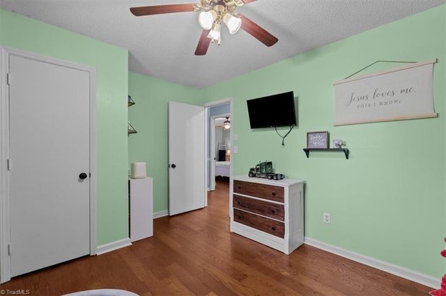 4424 Kingston Court, Thomasville, NC 27360