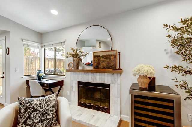 678 Young Way, Roseville, CA 95678
