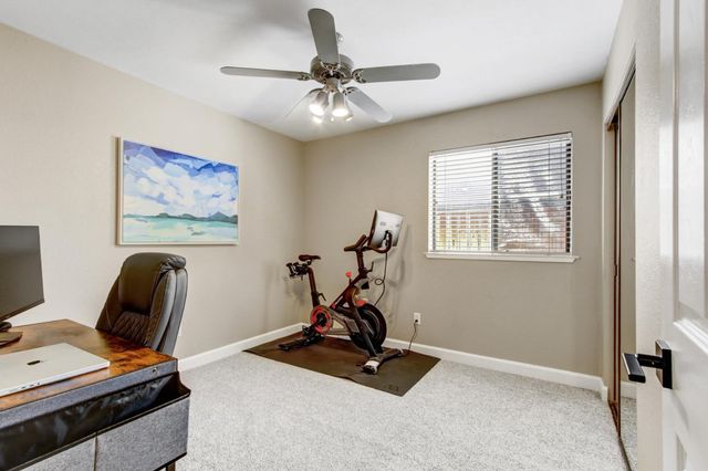 678 Young Way, Roseville, CA 95678