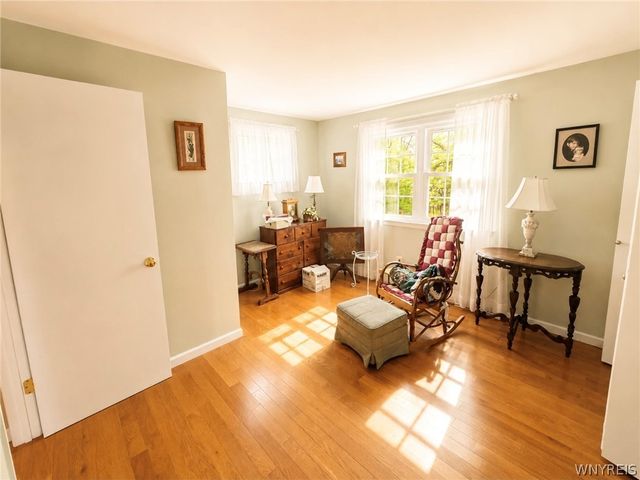 3329 Whitehaven Road, Grand Island, NY 14072