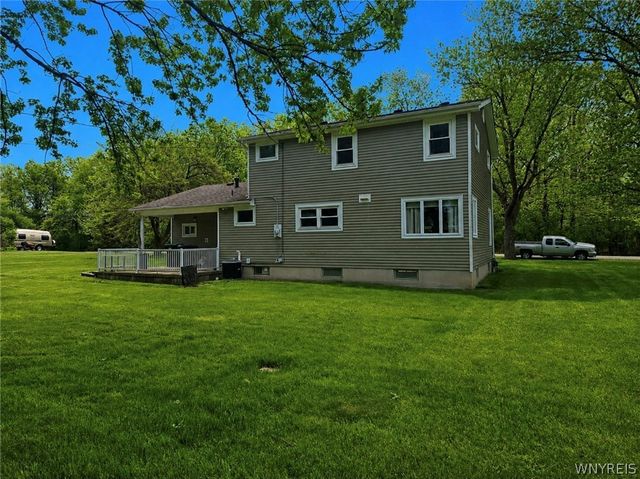 3329 Whitehaven Road, Grand Island, NY 14072