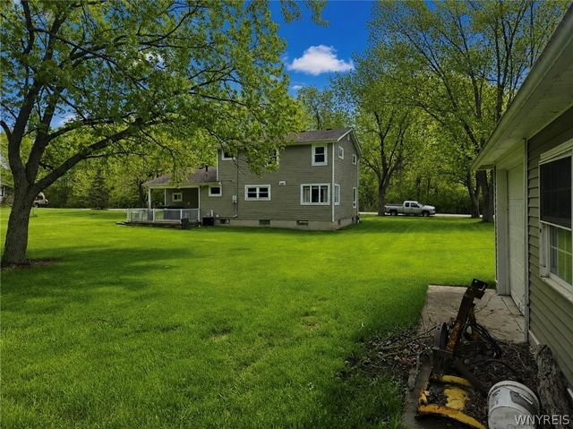 3329 Whitehaven Road, Grand Island, NY 14072
