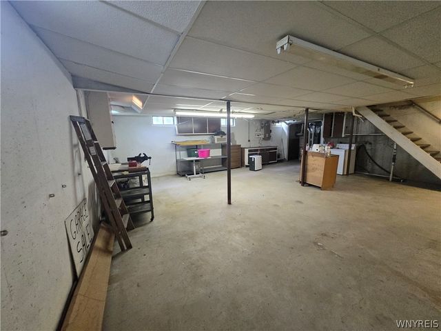 3329 Whitehaven Road, Grand Island, NY 14072