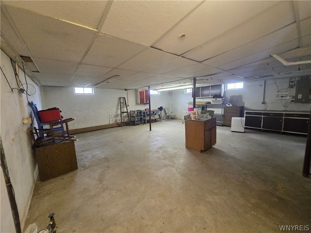 3329 Whitehaven Road, Grand Island, NY 14072