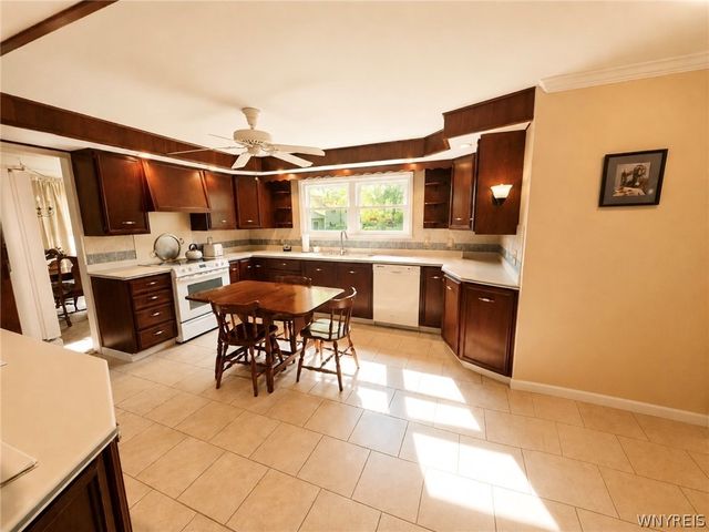3329 Whitehaven Road, Grand Island, NY 14072