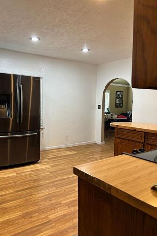 207 E Juniper Lane, Mustang, OK 73064