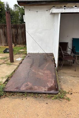 207 E Juniper Lane, Mustang, OK 73064