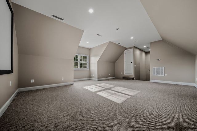 200 George Ln, Tullahoma, TN 37388