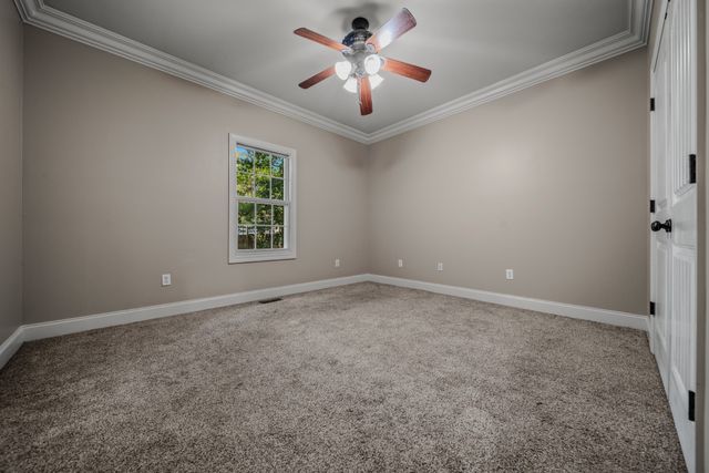 200 George Ln, Tullahoma, TN 37388