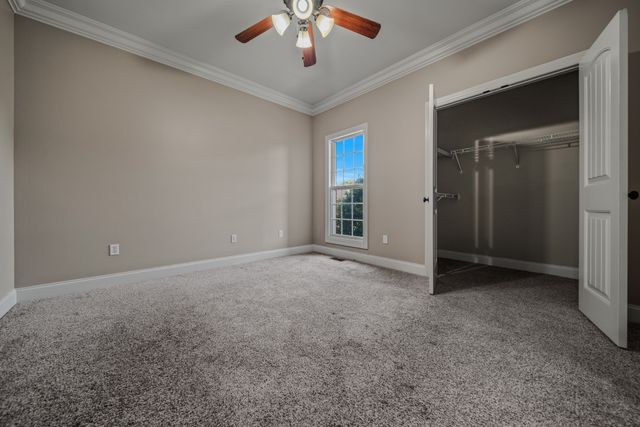 200 George Ln, Tullahoma, TN 37388
