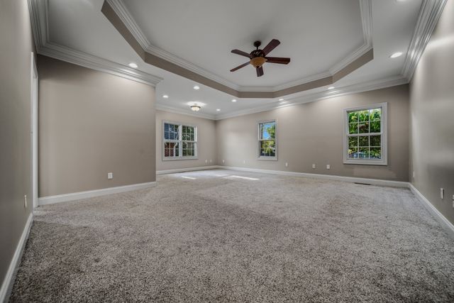 200 George Ln, Tullahoma, TN 37388