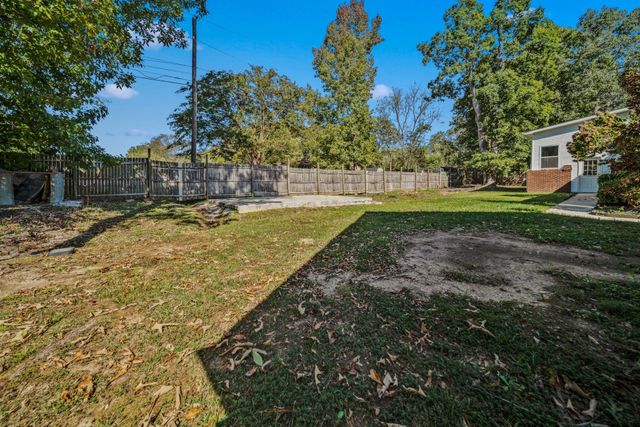 200 George Ln, Tullahoma, TN 37388