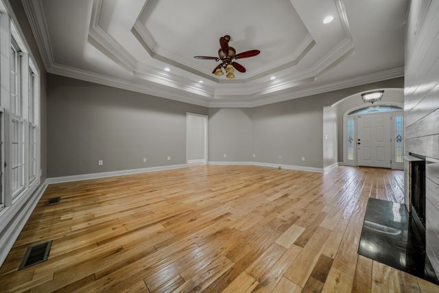200 George Ln, Tullahoma, TN 37388