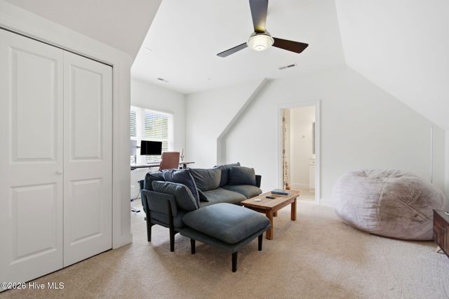 908 Upper Reach Drive, Wilmington, NC 28409