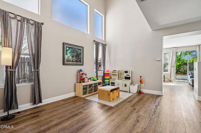 4520 Los Damascos Place, Camarillo, CA 93012