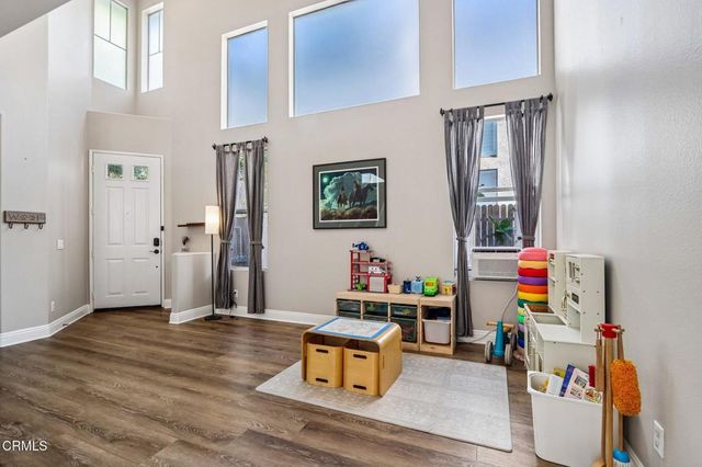 4520 Los Damascos Place, Camarillo, CA 93012