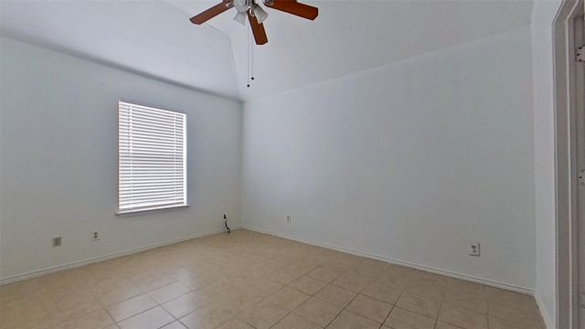 1861 Woodhall Way, Fort Worth, TX 76134