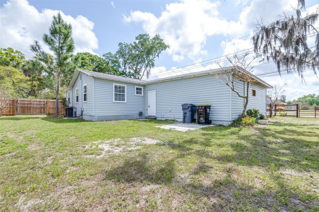 3958 2ND STREET NW, Lakeland, FL 33810