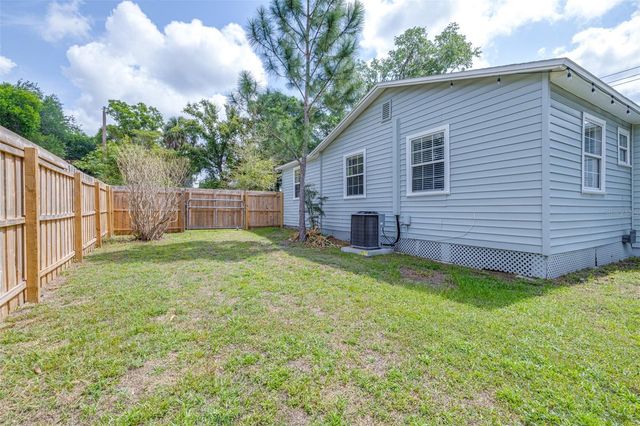 3958 2ND STREET NW, Lakeland, FL 33810