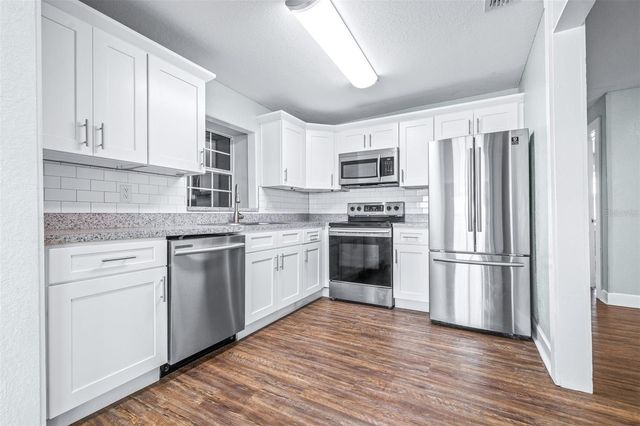 3958 2ND STREET NW, Lakeland, FL 33810