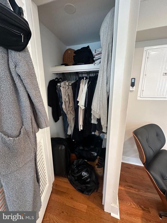 1015 CLINTON ST #2R, Philadelphia, PA 19107
