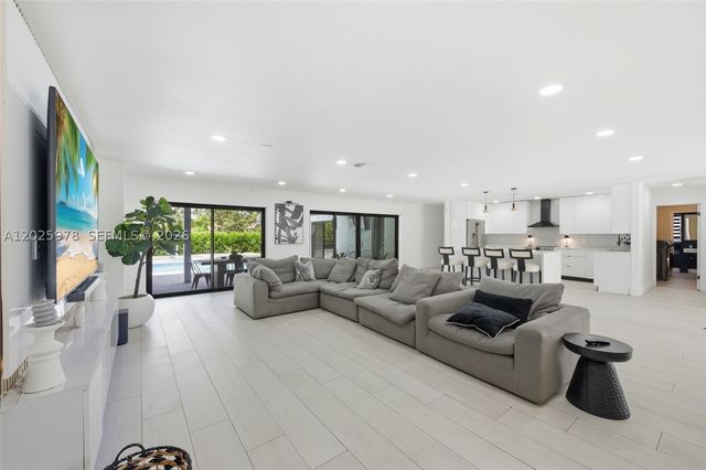 9935 Ramblewood Dr 9935, Coral Springs, FL 33071