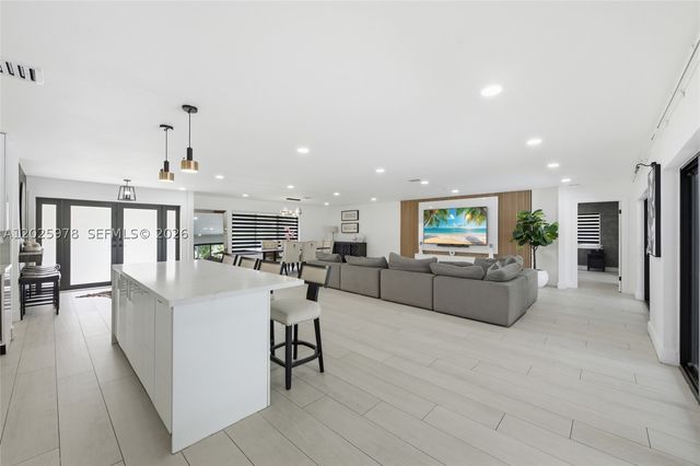 9935 Ramblewood Dr 9935, Coral Springs, FL 33071