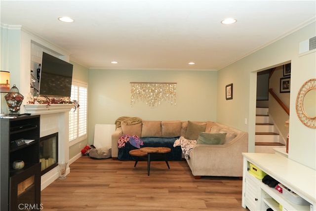8226 Pennington Dr, Huntington Beach, CA 92646
