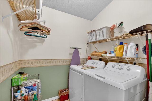 2825 HARDENBERGH LANE, Eustis, FL 32726