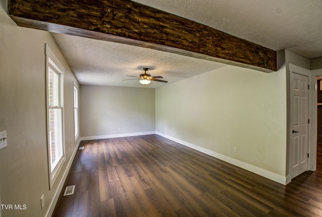 109 Benton Drive, Gate City, VA 24251
