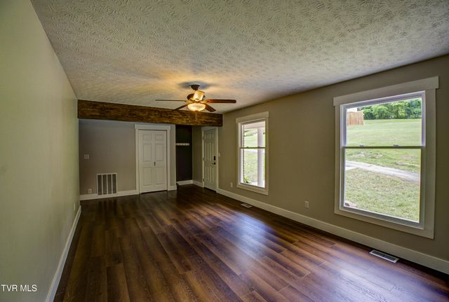 109 Benton Drive, Gate City, VA 24251