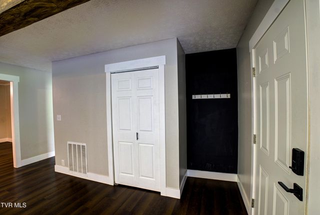 109 Benton Drive, Gate City, VA 24251