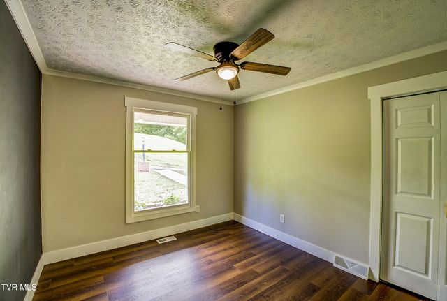 109 Benton Drive, Gate City, VA 24251
